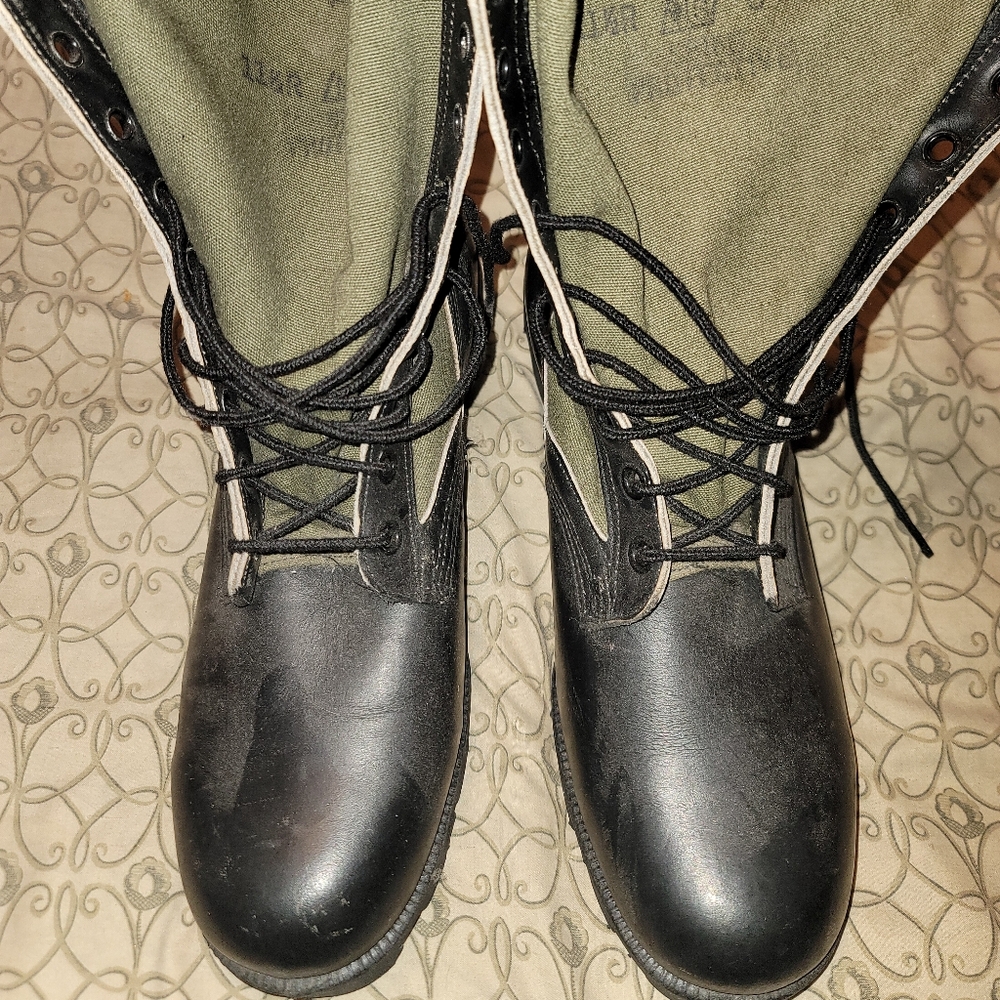 NOS USGI RO-SEARCH 1989 ARMY JUNGLE BOOTS 11.5R